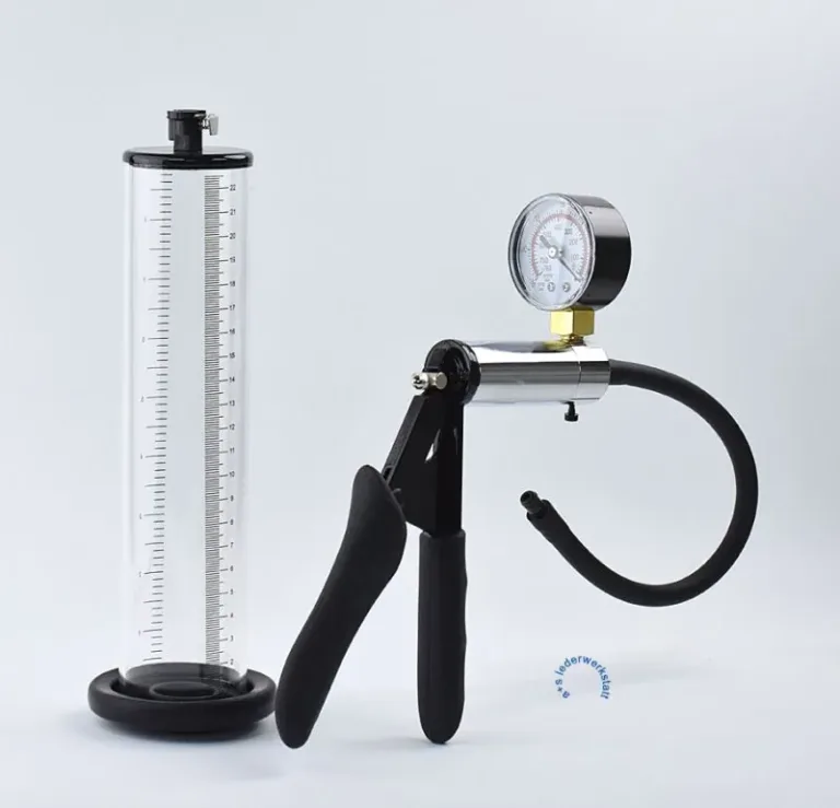 Penispumpen-Set Get Bigger von BRUTUS mit Acryl-Peniszylinder, Vakuumpumpe mit Manometer & Schlauch